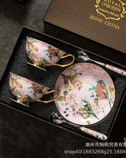 Luxurious European Bone China Tea Cup Set for Timeless Elegance