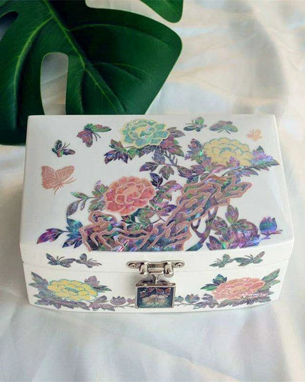 Elegant Floral and Butterfly Mother of Pearl Jewelry Box - Perfect Gift for Her on Any Special Occasion