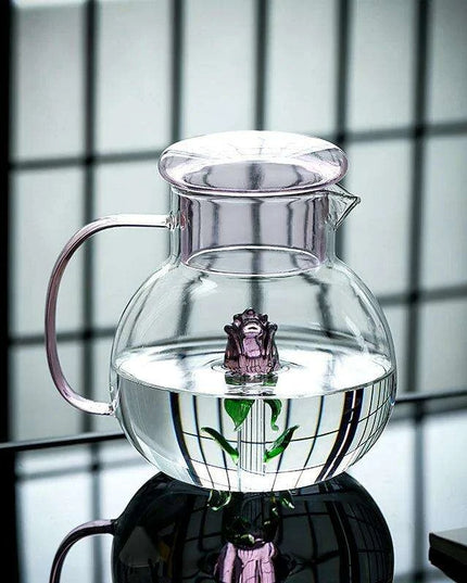 Elegant Rose Floral Glass Cold Brew Teapot - Stylish and Heat-Resistant Design with Ergonomic Handle for Entertaining