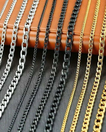 Sleek Urban Style: Men's Black and Gold Stainless Steel Link Necklace