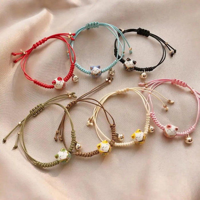 Adjustable Maneki Neko Charm Bracelet - The Perfect Gift for Cat Enthusiasts