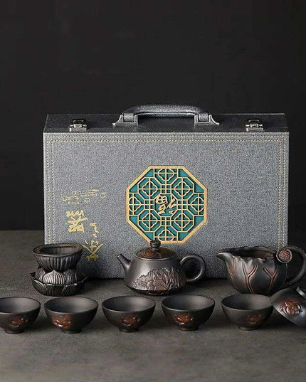 Yunnan Handcrafted Purple Pottery Tea Ceremony Set: Gaiwan Teapot and Cups for Elegant Brewing