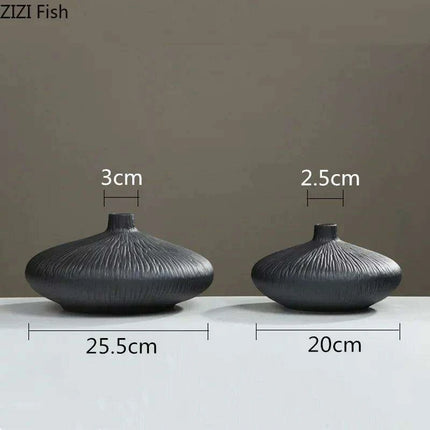 Stunning Black Crackle Ceramic Zen Vase for Sophisticated Home Accents and Floral Displays