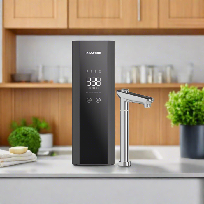 Hot Water Purification System with Instant Drink Feature and RO Technology
