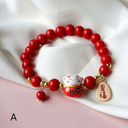 Charming Maneki Neko Luck Bracelet - A Joyful Gift for Women and Girls