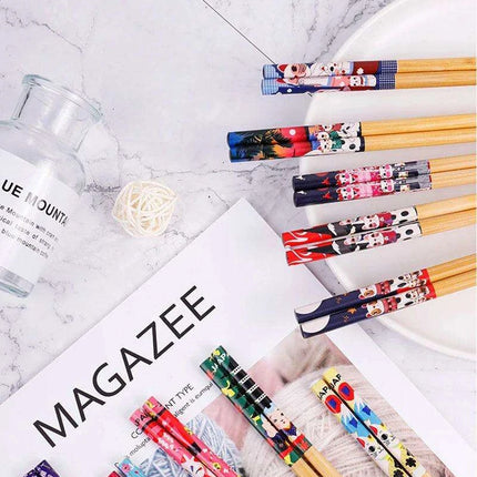 Eco-Friendly Bamboo Chopsticks Set - 5 Pairs for Sushi and Asian Delicacies