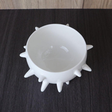 Sea Urchin-Inspired Ceramic Dining Plates: Experience Culinary Elegance with French Charm - Très Elite