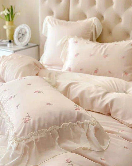 Luxurious Korean Style Lace Embroidered Lyocell Bedding Set - Pink and White