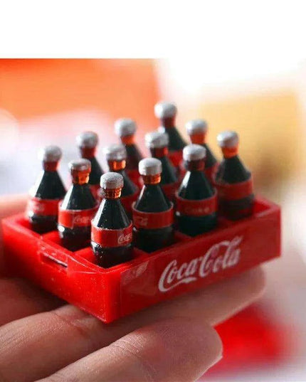 Elegant 1:12 Scale Miniature Drink Serving Trays for Dollhouse Sophistication