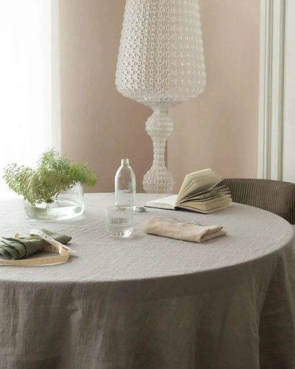 Luxe Linen Tablecloth Collection for an Exquisite Dining Experience