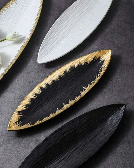 Sophisticated Japanese Ceramic Leaf Plate with Textured Finish and Gold Trim - Perfect for Elegant Dining