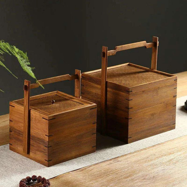 Vintage Artisan Wooden Fruit Holder with Chic Lid and Dividers | Timeless Style