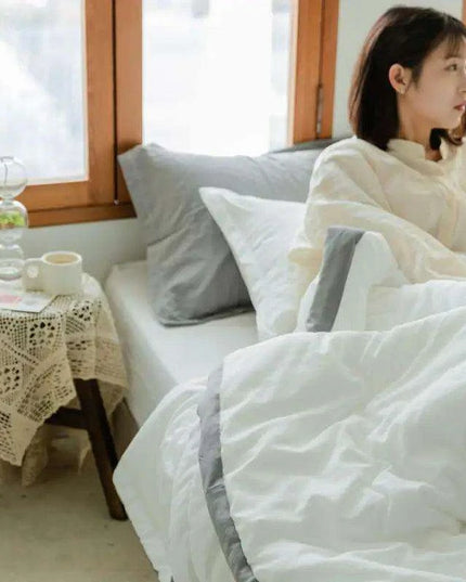 Japanese Minimalist Cotton Comforter for Cozy Cool Nights