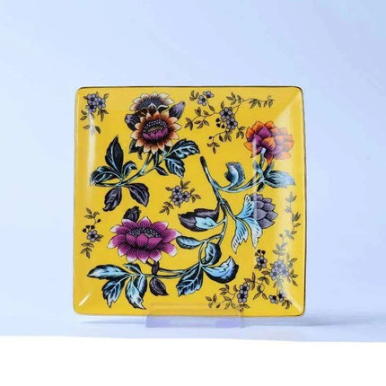 Exquisite Royal Bone China Tea and Coffee Set with 24K Gold Trim - Luxurious Elegant Drinkware Collection