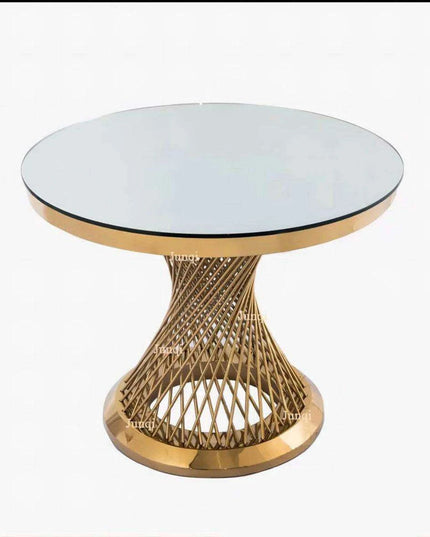 Exquisite Golden Outdoor Wedding Table Ensemble with Stylish Stainless Steel Cake Stand