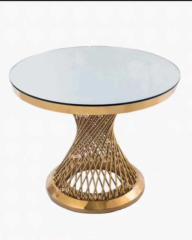 Exquisite Golden Outdoor Wedding Table Ensemble with Stylish Stainless Steel Cake Stand