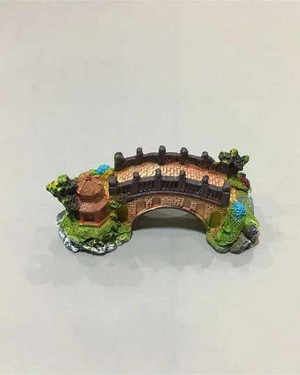 Charming Floral Serving Dish with Artistic Bridge Details