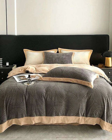 Opulent Grey Velvet Fleece Bedding Set with Luxurious 3D Embossed Duvet Cover and Pillowcases