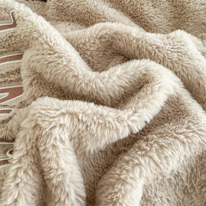 Charming Cartoon Bear Velvet Fleece Bedding Set for Kids - Duvet Cover, Sheet & Pillowcase in Various Sizes