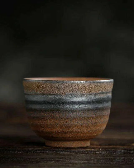 Elegant Artisan Japanese Stoneware Tea Bowl – Enhance Your Tea Experience with Timeless Craftsmanship