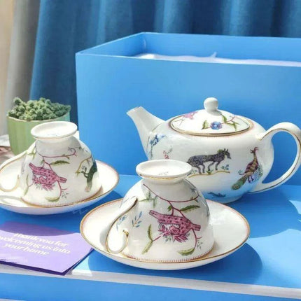 Timeless Nordic Charm Tea Set - Exquisite Bone China Kitchenware for Elegant Gatherings