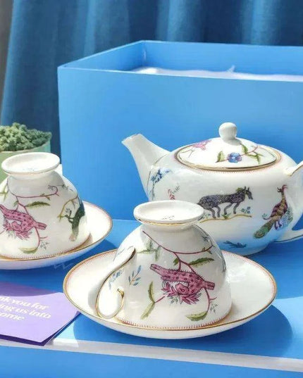 Timeless Nordic Charm Tea Set - Exquisite Bone China Kitchenware for Elegant Gatherings