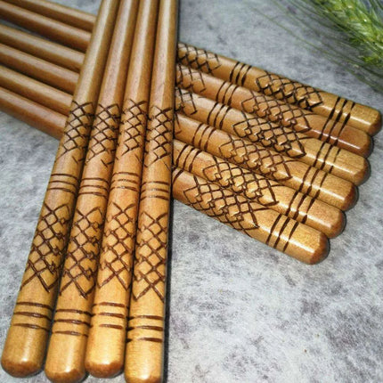 Set of 5 Handcrafted Eco-Friendly Japanese Bamboo Sushi Chopsticks - Non-Slip & Reusable Dining Must-Have - Très Elite