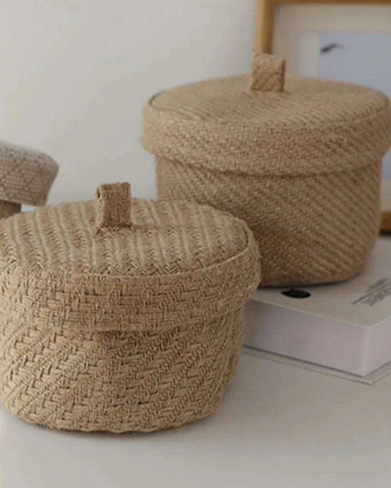 Stylish Round Jute Basket with Lid - Contemporary Organizing Solution