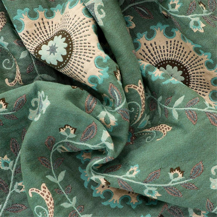 Reversible Jacquard Cotton Sofa Throw Blanket with Non-Slip Design