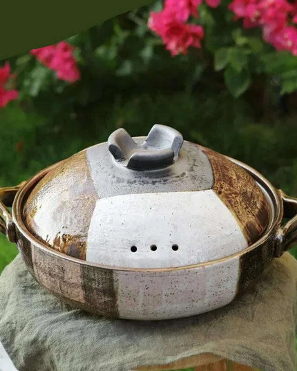 Elegant Tri-Section Japanese Clay Casserole: Perfect for High-Heat Culinary Creations