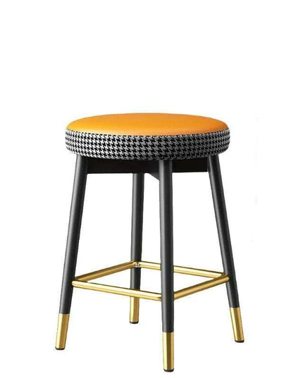 Sleek Scandinavian Leather Gaming and Vanity Stool - Trendy Seating for Modern Interiors