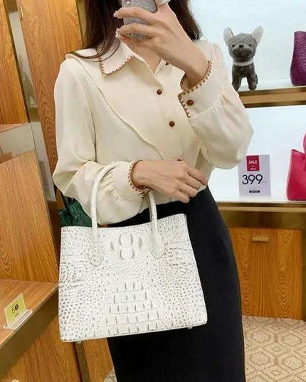 Elegant Crocodile-Embossed Leather Handbag for Sophisticated Women