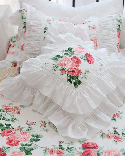 Chic Lace Trimmed Floral Pillowcase for Stylish Home Accents