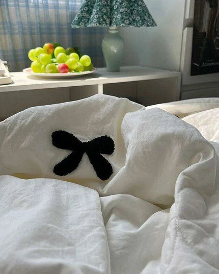 Breezy Bliss Summer Quilt Set - Cool and Convenient Machine Washable Blanket