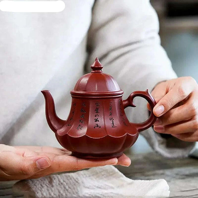Elegant Yixing Purple Clay Teapot - 200ml Dahongpao Design with Integrated Mesh Filter for the Discerning Tea Enthusiast