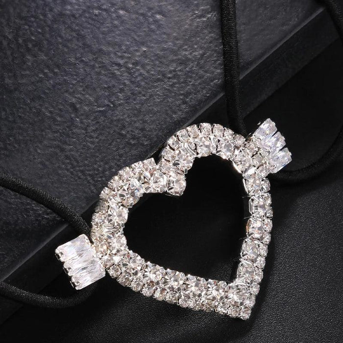 Shimmering Rhinestone Heart Leg Chain Jewelry for Women with Elastic Thigh Harness