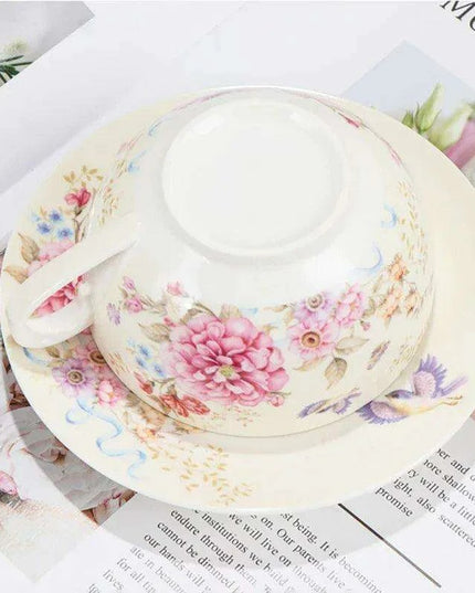 Elegant Floral Porcelain Tea Set for the Sophisticated Tea Connoisseur