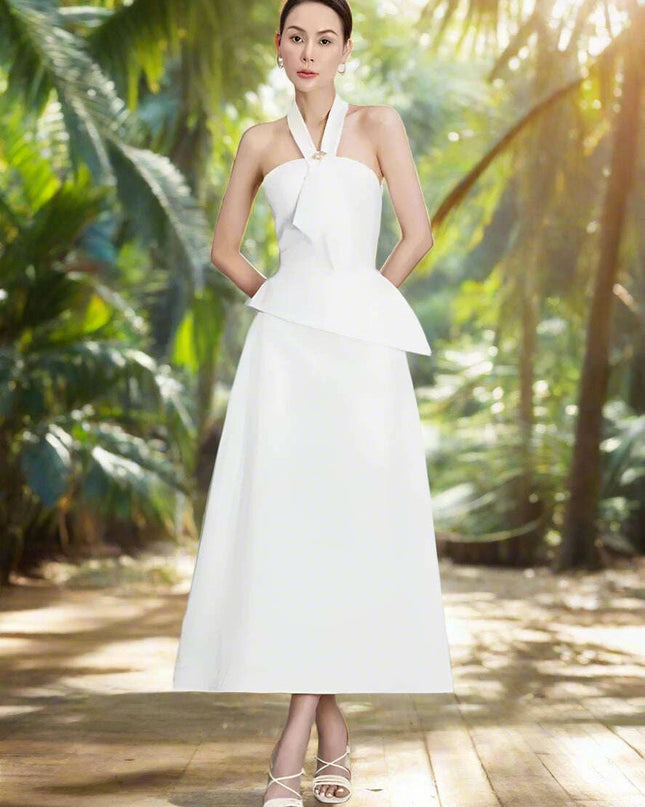 Elegant Women's Summer Evening Halter Top and Flowing Skirt Ensemble for 2024