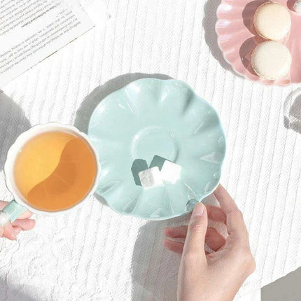 Elegant Pearl Shell Ceramic Tea and Coffee Ensemble - Transform Your Afternoon Experience