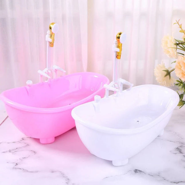 Miniature Electric Dollhouse Bathtub — 1:6 Scale Spraying Water Toy, 22.3×11.5×17.5cm