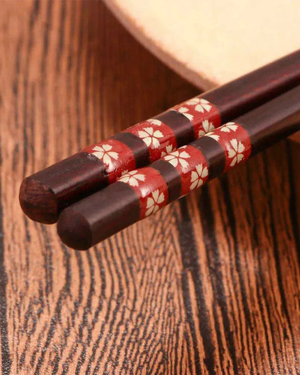 Artisan Japanese Wooden Chopsticks for an Exquisite Dining Experience