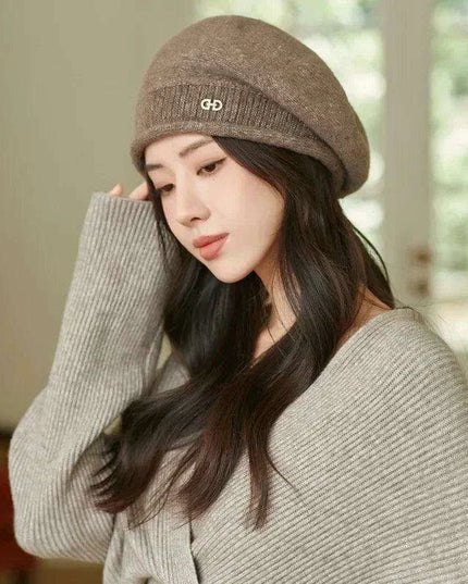 Chic Wool Berets for Women - Trendy Winter Fashion Accessory