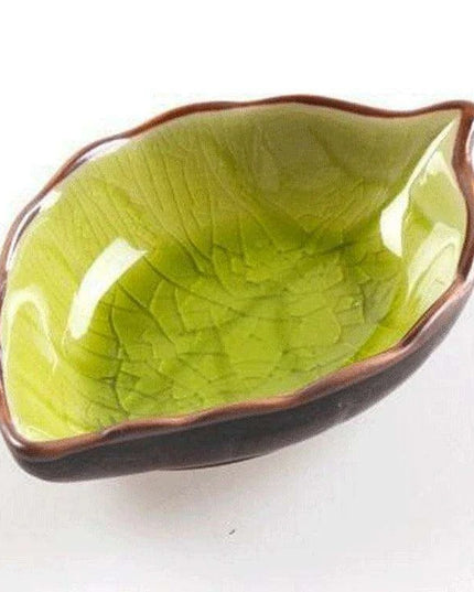 Leaf Motif Artisan Sushi Plates - Elegant Japanese Dinnerware for Gourmet Appetizers