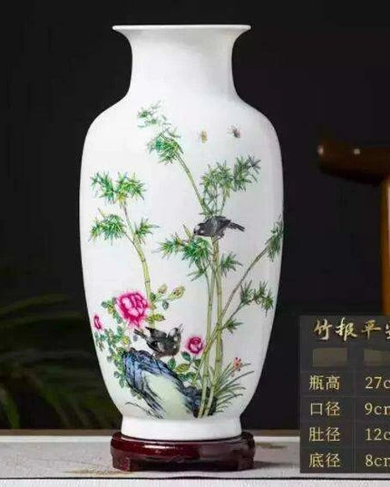 Antique Chinese Ceramic Vase with Intricate Animal Motif - Timeless Charm