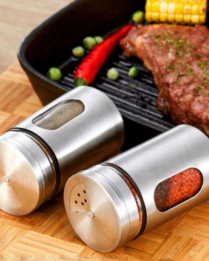 Seasoning on the Go: Portable Glass Salt Shaker for Instant Flavor Boost