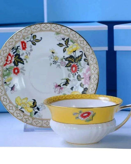 Exquisite Royal Bone China Tea and Coffee Set with 24K Gold Trim - Luxurious Elegant Drinkware Collection
