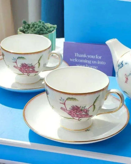 Timeless Nordic Charm Tea Set - Exquisite Bone China Kitchenware for Elegant Gatherings