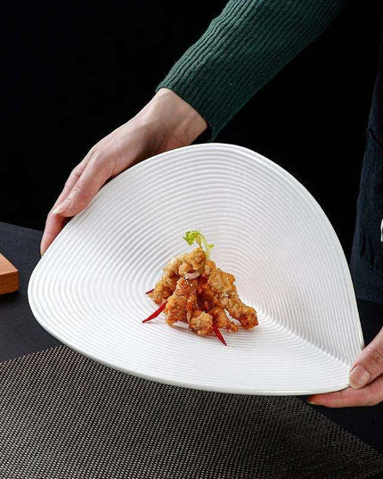 Artisan White Ceramic Dinner Plate Collection - Unique Handcrafted Design for Elegant Entertaining