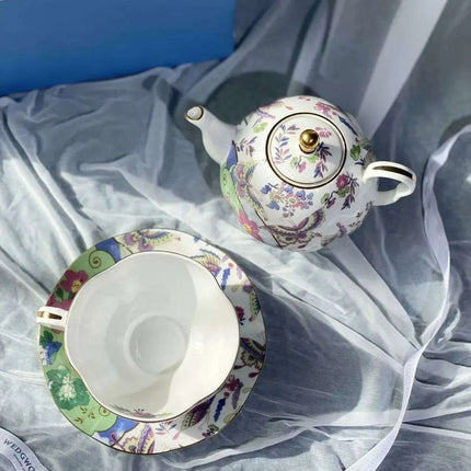Elegant Butterfly Porcelain Tea and Coffee Set - Perfect for Sophisticated Afternoon Gatherings