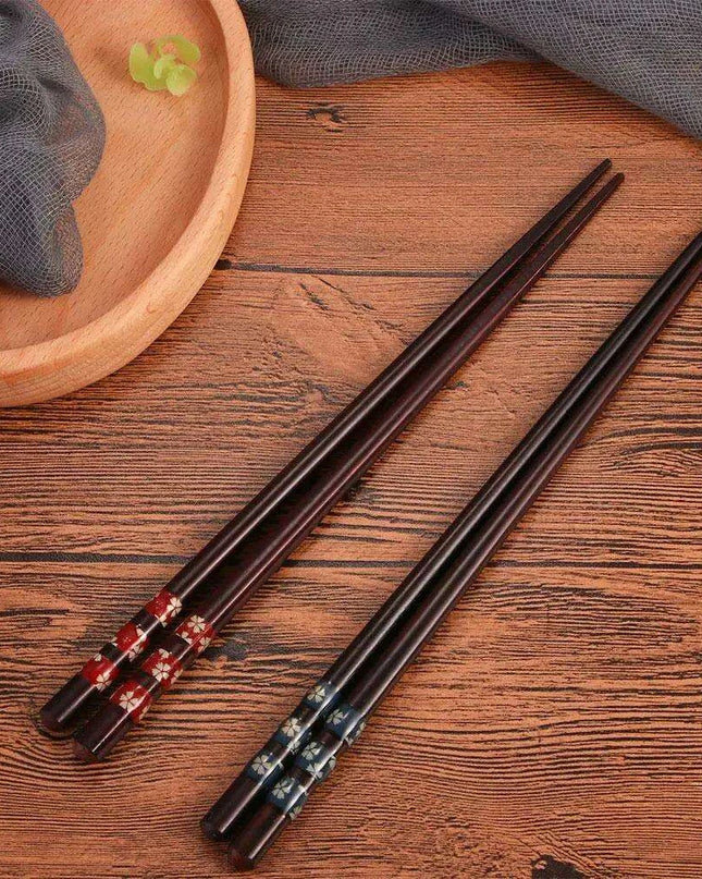 Artisan Japanese Wooden Chopsticks for an Exquisite Dining Experience